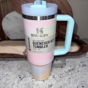 NWT Stanley 30 oz. Quencher H2.0 FlowState Tumbler Warm Serene Brushstrokes